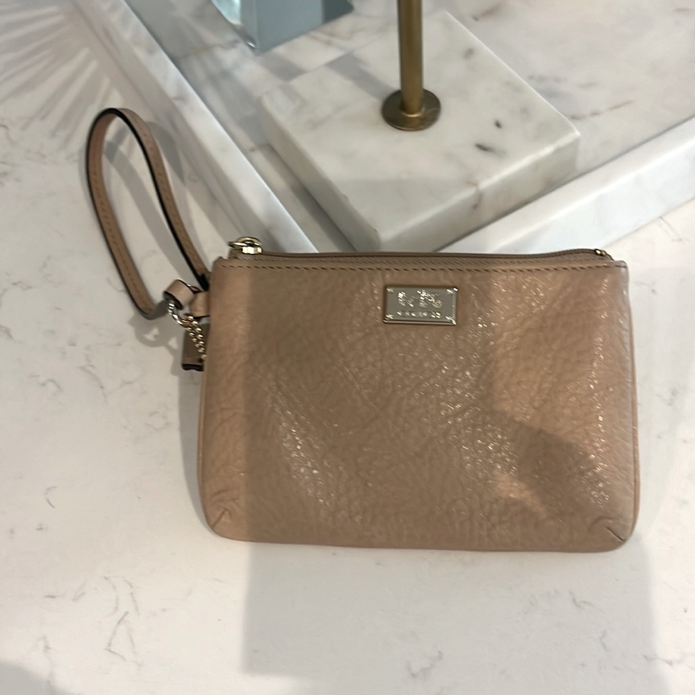 Coach nude leather clutch/wallet wristlet